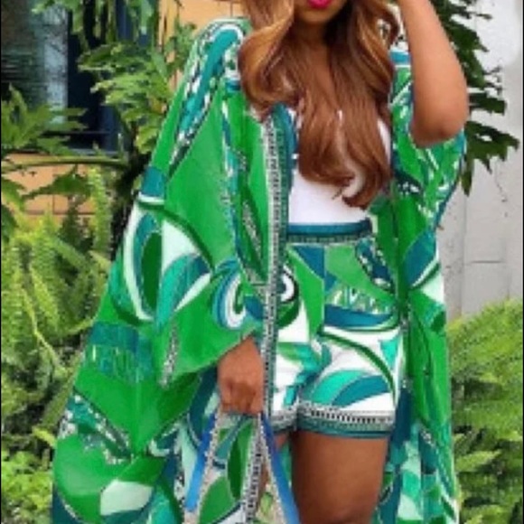 Two piece set
